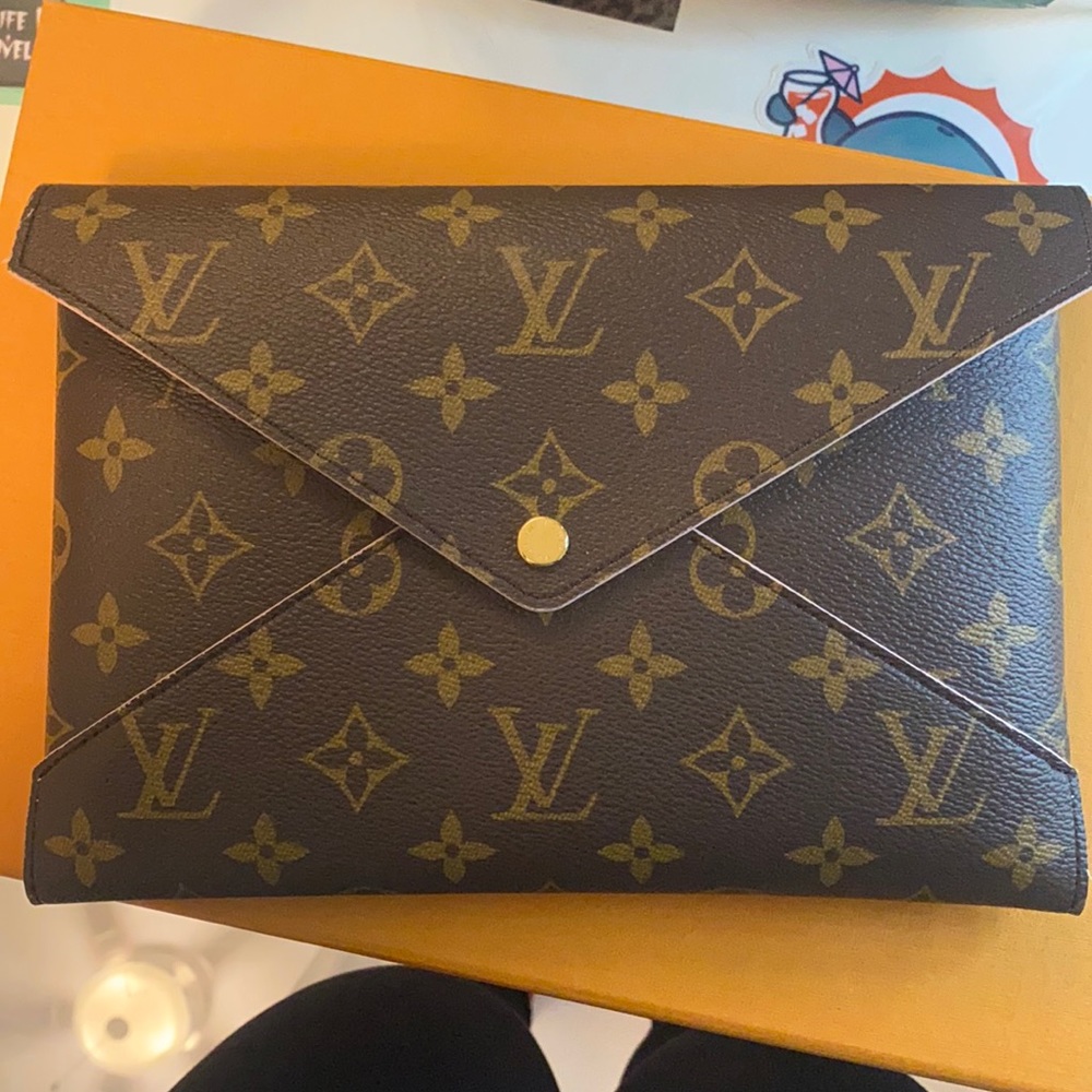 Louis Vuitton Kirigami Pouchette